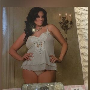 Leg Avenue Plus size